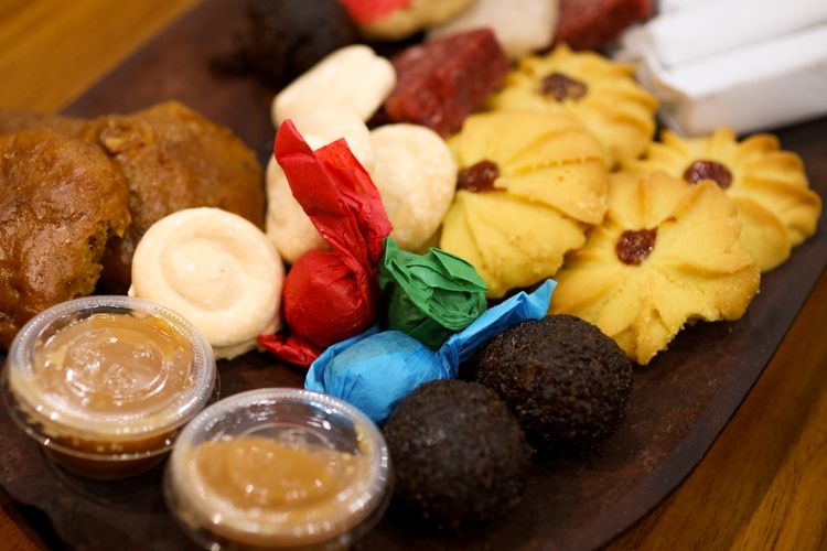 Join us for coffee and panamanian sweets